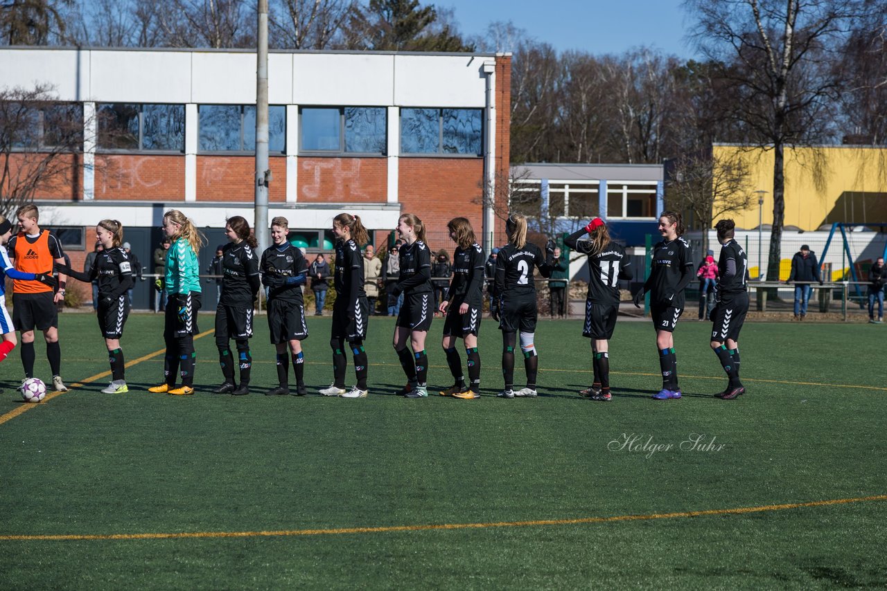 Bild 138 - B-Juniorinnen Halbfinale SVHU - Holstein Kiel : Ergebnis: 3:0